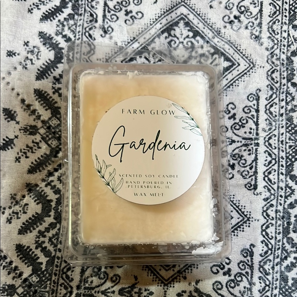 Farm Glow Gardenia Scented Soy Candle